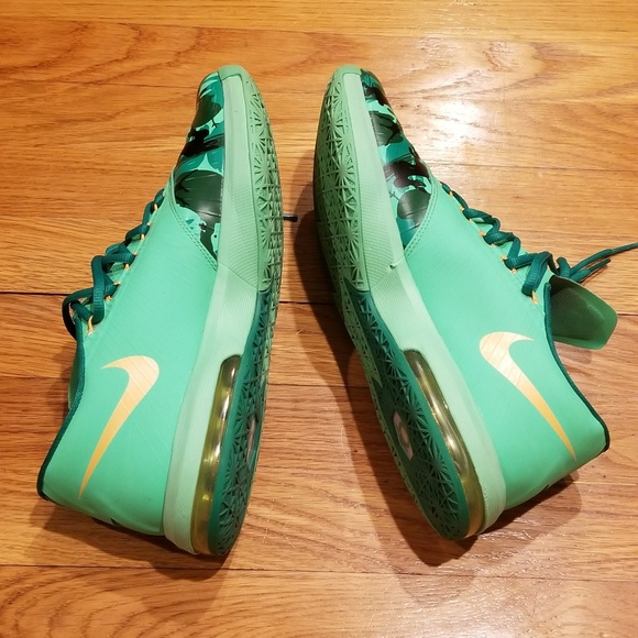 SOLD!!Retro NIKE KD6 "Easter" Sneakers - Picture 3 of 8